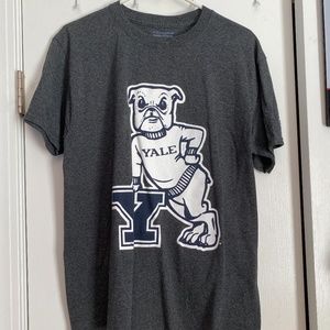Yale T-Shirt